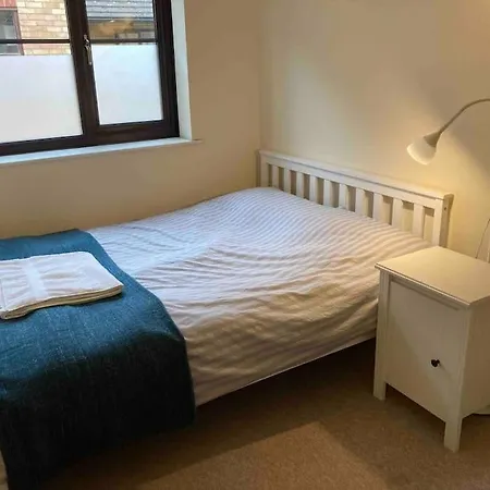 Spacious Walthamstow Apartment Londra Esterno foto