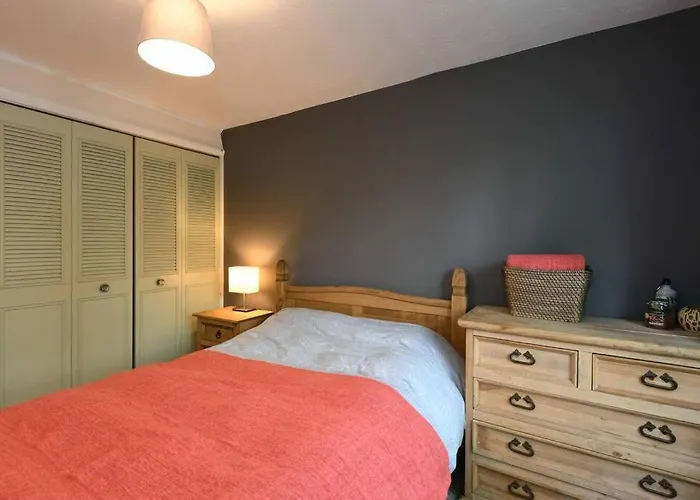 Spacious Walthamstow Apartment