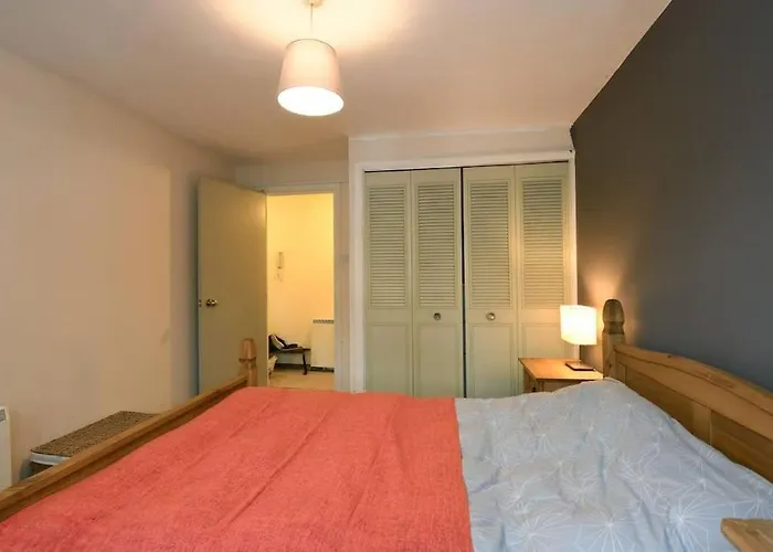 Spacious Walthamstow Apartment